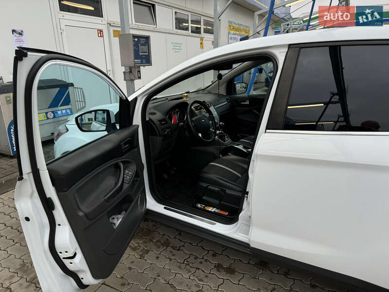 Внедорожник / Кроссовер Ford Kuga 2010 в Черновцах фото 10 Внедорожник / Кроссовер Ford Kuga 2010 в Черновцах