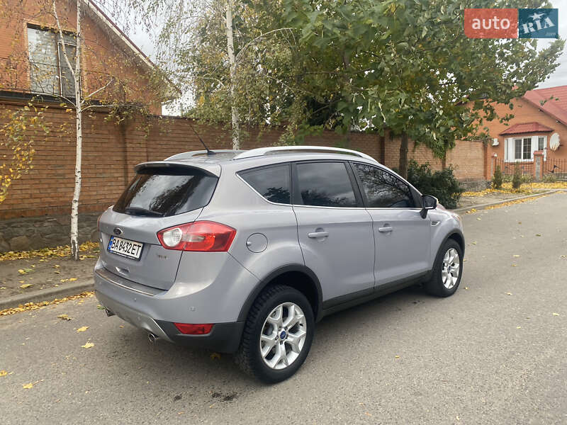 Внедорожник / Кроссовер Ford Kuga 2012 в Александрие