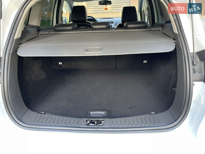 Внедорожник / Кроссовер Ford Kuga 2012 в Чернигове