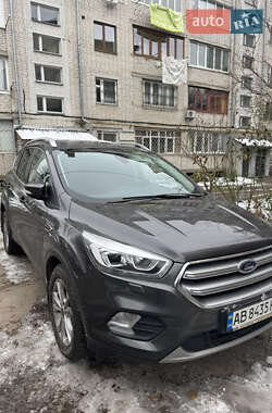 Внедорожник / Кроссовер Ford Kuga 2019 в Виннице