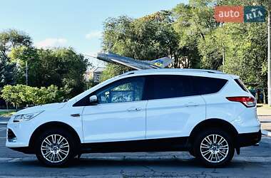 Внедорожник / Кроссовер Ford Kuga 2013 в Днепре