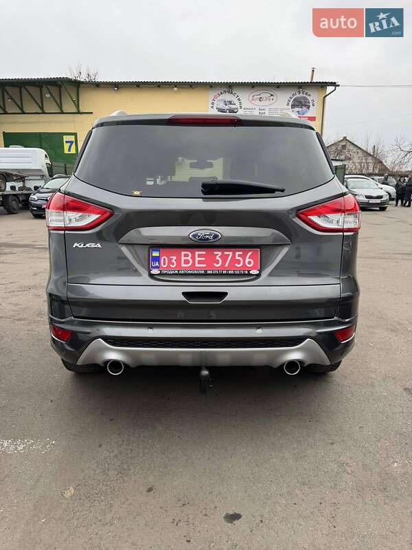 Внедорожник / Кроссовер Ford Kuga 2015 в Луцке