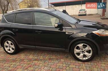 Внедорожник / Кроссовер Ford Kuga 2010 в Костополе