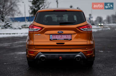 Внедорожник / Кроссовер Ford Kuga 2014 в Дубно