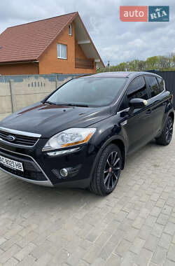 Позашляховик / Кросовер Ford Kuga 2012 в Луцьку