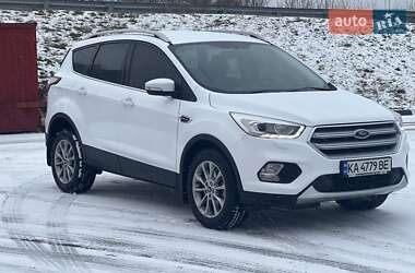 Внедорожник / Кроссовер Ford Kuga 2019 в Киеве