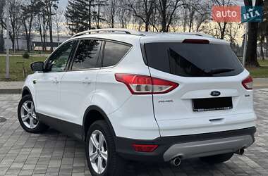 Позашляховик / Кросовер Ford Kuga 2016 в Мукачевому