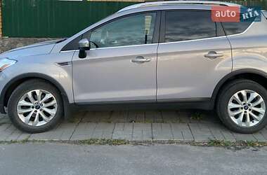 Внедорожник / Кроссовер Ford Kuga 2011 в 