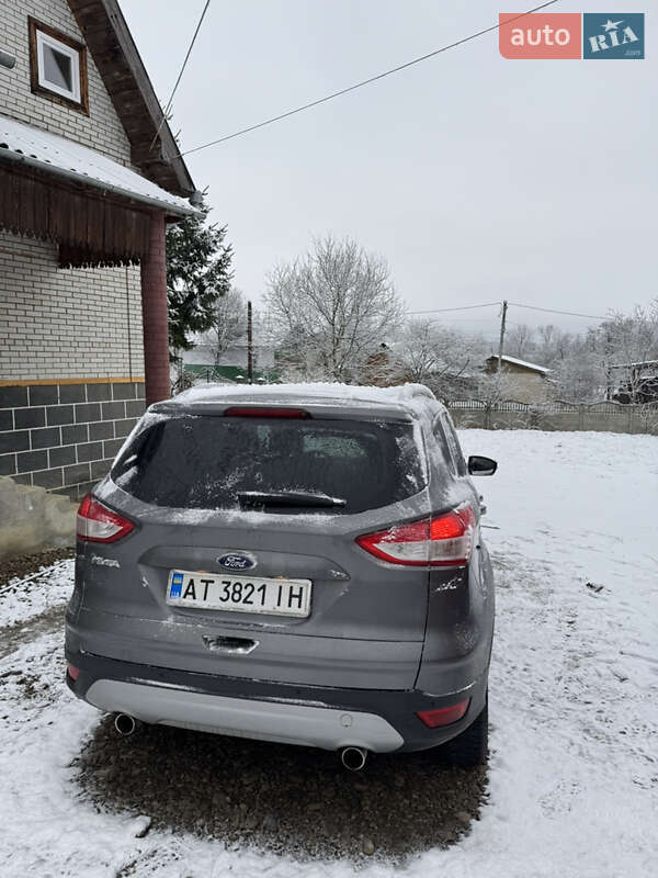 Внедорожник / Кроссовер Ford Kuga 2013 в Калуше