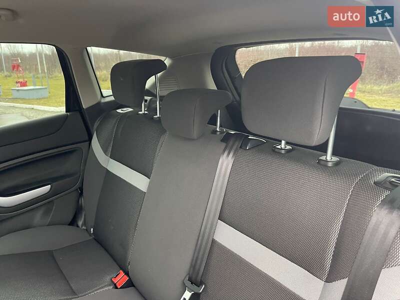 Внедорожник / Кроссовер Ford Kuga 2011 в Ужгороде фото 25 Внедорожник / Кроссовер Ford Kuga 2011 в Ужгороде