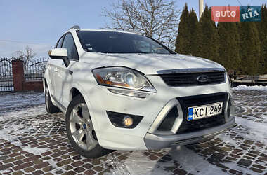 Позашляховик / Кросовер Ford Kuga 2012 в Стрию