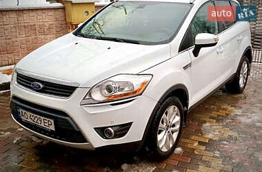 Внедорожник / Кроссовер Ford Kuga 2012 в 