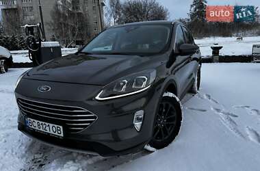 Позашляховик / Кросовер Ford Kuga 2021 в Львові