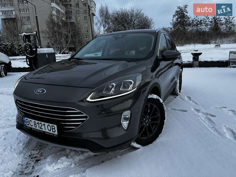 Позашляховик / Кросовер Ford Kuga 2021 в Львові