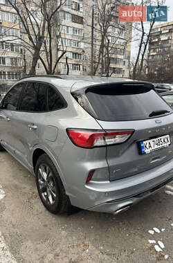 Позашляховик / Кросовер Ford Kuga 2021 в Києві