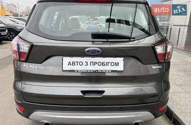 Внедорожник / Кроссовер Ford Kuga 2019 в Киеве