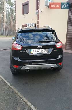 Позашляховик / Кросовер Ford Kuga 2012 в Києві