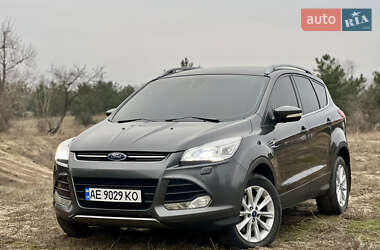 Позашляховик / Кросовер Ford Kuga 2015 в Дніпрі