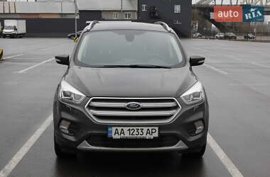 Внедорожник / Кроссовер Ford Kuga 2019 в Киеве