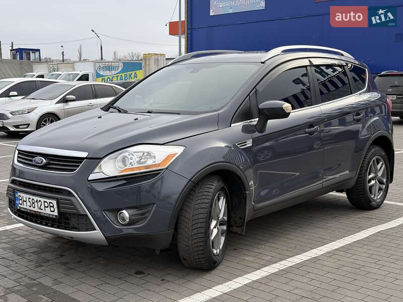 Внедорожник / Кроссовер Ford Kuga 2011 в Николаеве