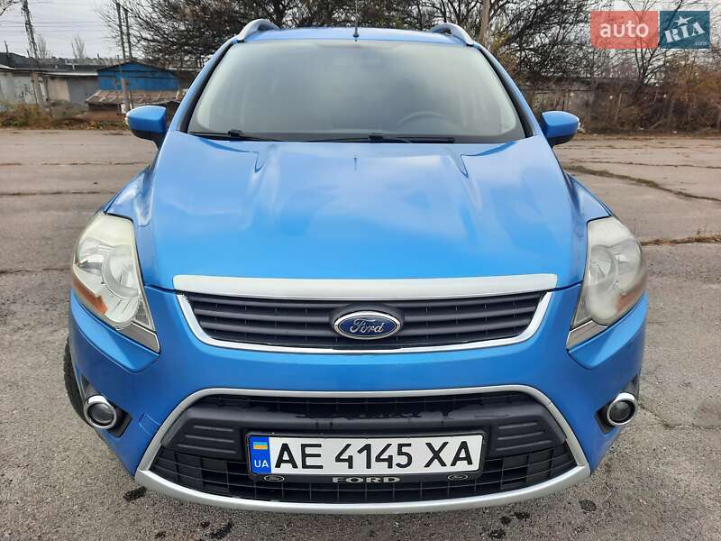 Позашляховик / Кросовер Ford Kuga 2010 в Запоріжжі