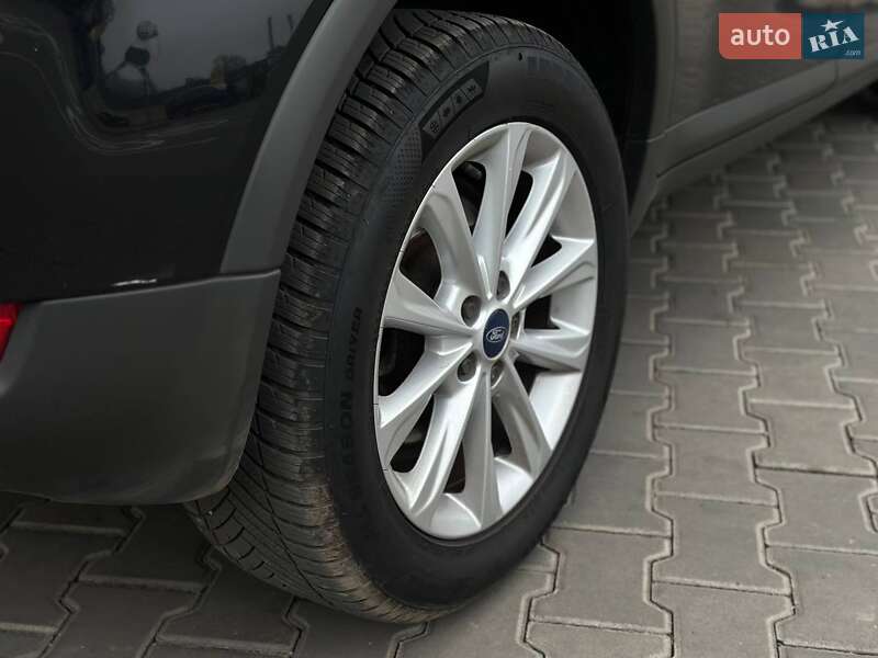 Позашляховик / Кросовер Ford Kuga 2012 в Одесі