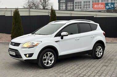 Внедорожник / Кроссовер Ford Kuga 2011 в Тернополе