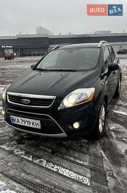 Внедорожник / Кроссовер Ford Kuga 2012 в Киеве