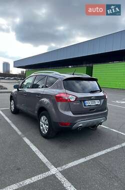 Позашляховик / Кросовер Ford Kuga 2012 в Києві