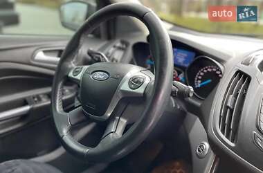 Внедорожник / Кроссовер Ford Kuga 2013 в Николаеве