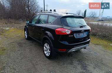 Позашляховик / Кросовер Ford Kuga 2011 в Борщеві