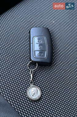 Внедорожник / Кроссовер Ford Kuga 2008 в 