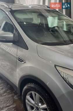 Внедорожник / Кроссовер Ford Kuga 2019 в Ромнах