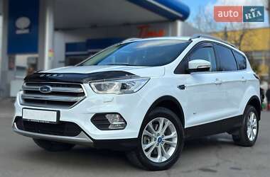 Внедорожник / Кроссовер Ford Kuga 2017 в Одессе