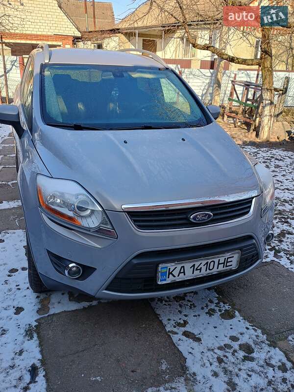 Ford Kuga 2011