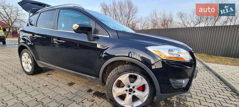 Внедорожник / Кроссовер Ford Kuga 2008 в Иршаве фото 4 Внедорожник / Кроссовер Ford Kuga 2008 в Иршаве
