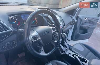 Внедорожник / Кроссовер Ford Kuga 2013 в Каменском