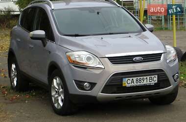 Внедорожник / Кроссовер Ford Kuga 2011 в 
