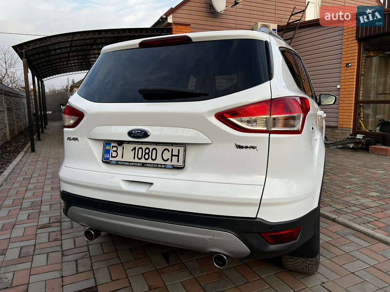 Внедорожник / Кроссовер Ford Kuga 2016 в Лубнах