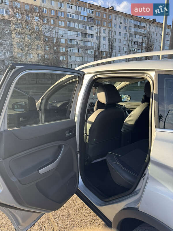 Внедорожник / Кроссовер Ford Kuga 2012 в Николаеве фото 23 Внедорожник / Кроссовер Ford Kuga 2012 в Николаеве