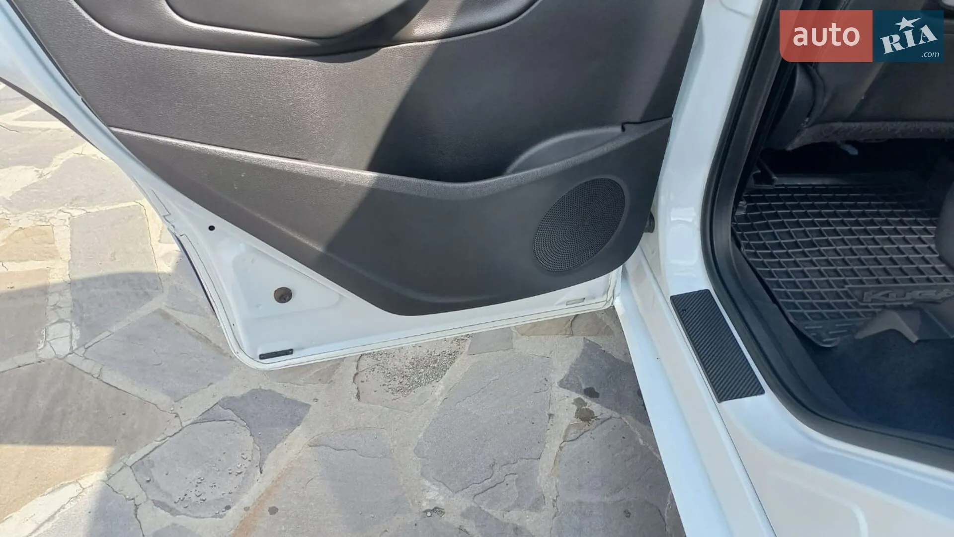 2013 Ford Kuga - мініатюра 23
