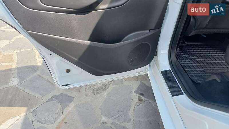 Внедорожник / Кроссовер Ford Kuga 2013 в Ужгороде