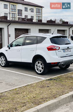 Внедорожник / Кроссовер Ford Kuga 2012 в 