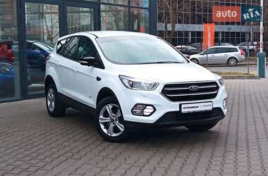 Позашляховик / Кросовер Ford Kuga 2017 в Одесі