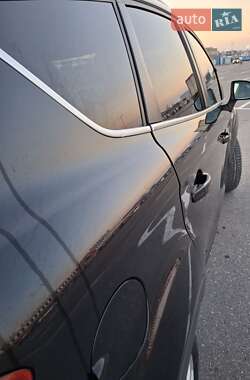 Внедорожник / Кроссовер Ford Kuga 2010 в 