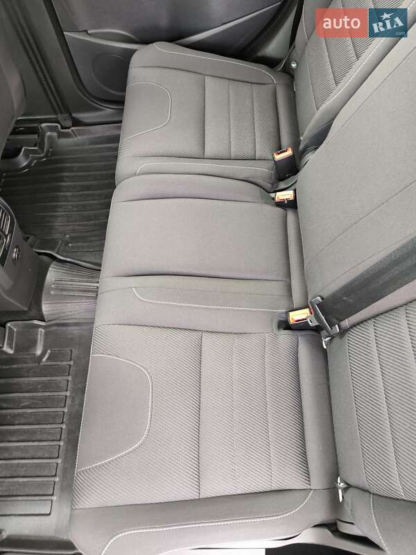 Позашляховик / Кросовер Ford Kuga 2016 в Вінниці фото 94 Позашляховик / Кросовер Ford Kuga 2016 в Вінниці