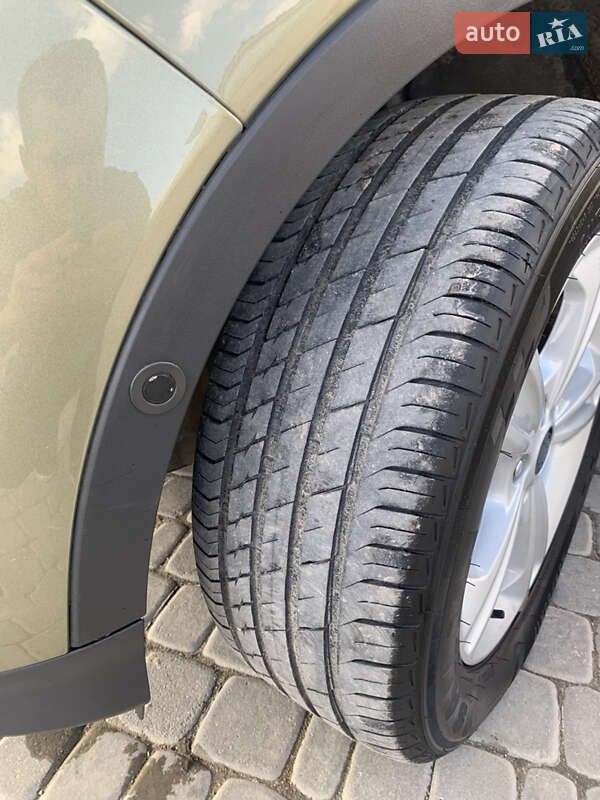 Внедорожник / Кроссовер Ford Kuga 2013 в Меденичах фото 17 Внедорожник / Кроссовер Ford Kuga 2013 в Меденичах