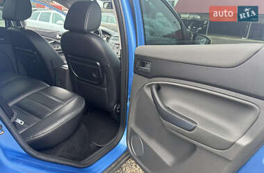Внедорожник / Кроссовер Ford Kuga 2010 в 