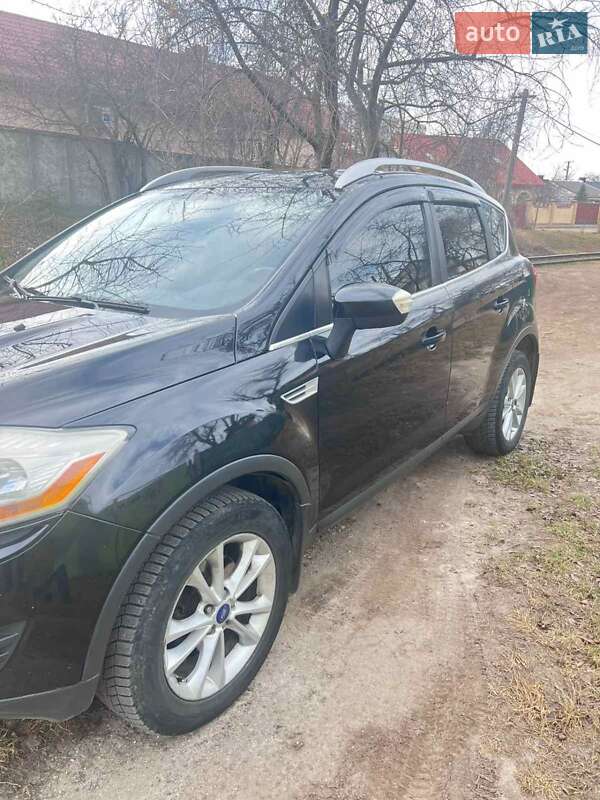 Внедорожник / Кроссовер Ford Kuga 2012 в Львове