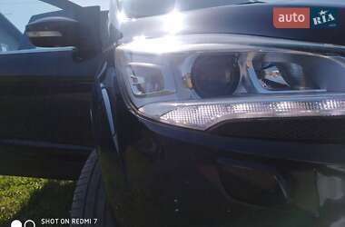 Внедорожник / Кроссовер Ford Kuga 2015 в 